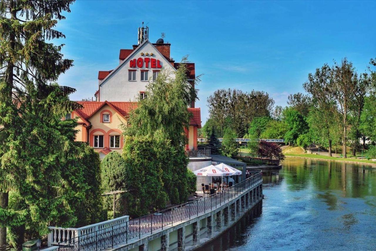 Hotel Nad Pisa Pisz Bagian luar foto