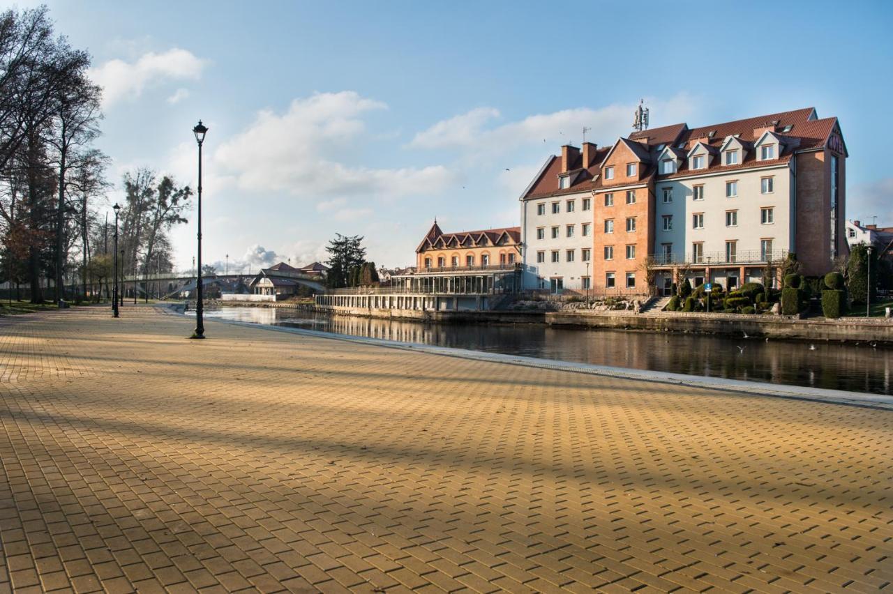 Hotel Nad Pisa Pisz Bagian luar foto
