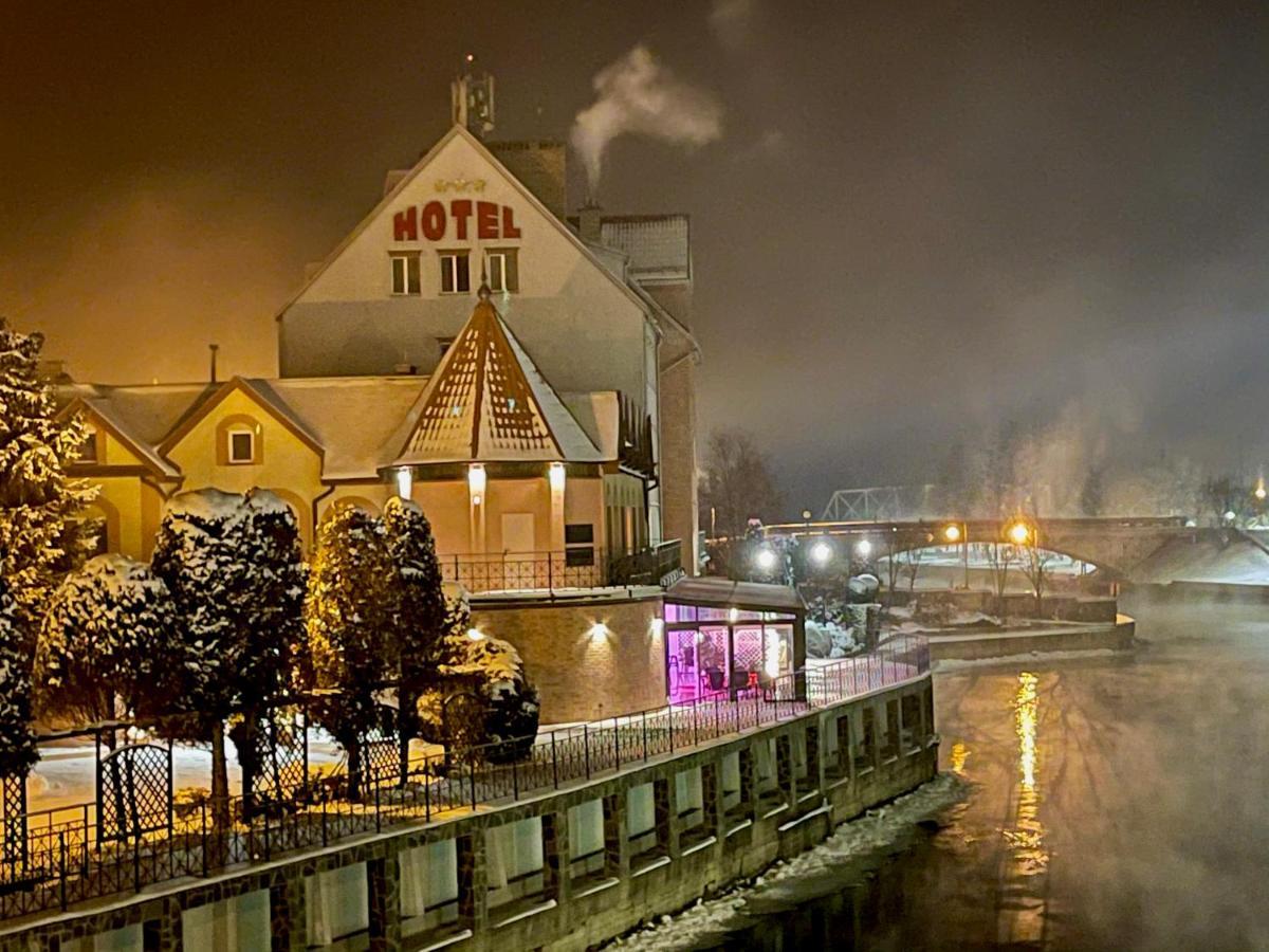 Hotel Nad Pisa Pisz Bagian luar foto