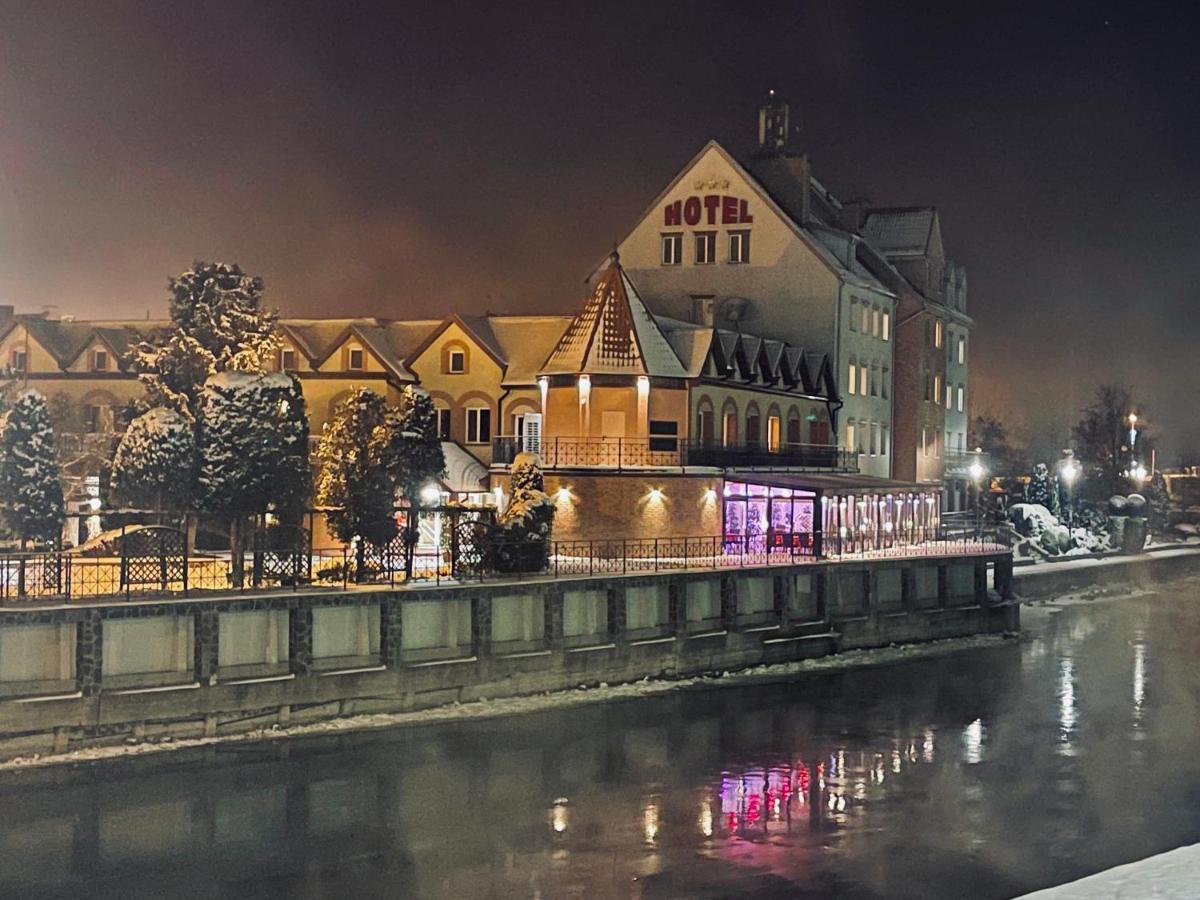 Hotel Nad Pisa Pisz Bagian luar foto