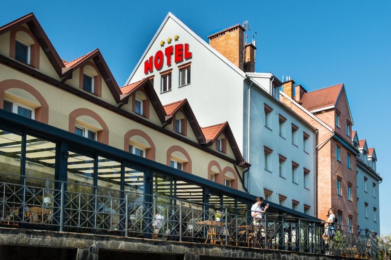 Hotel Nad Pisa Pisz Bagian luar foto