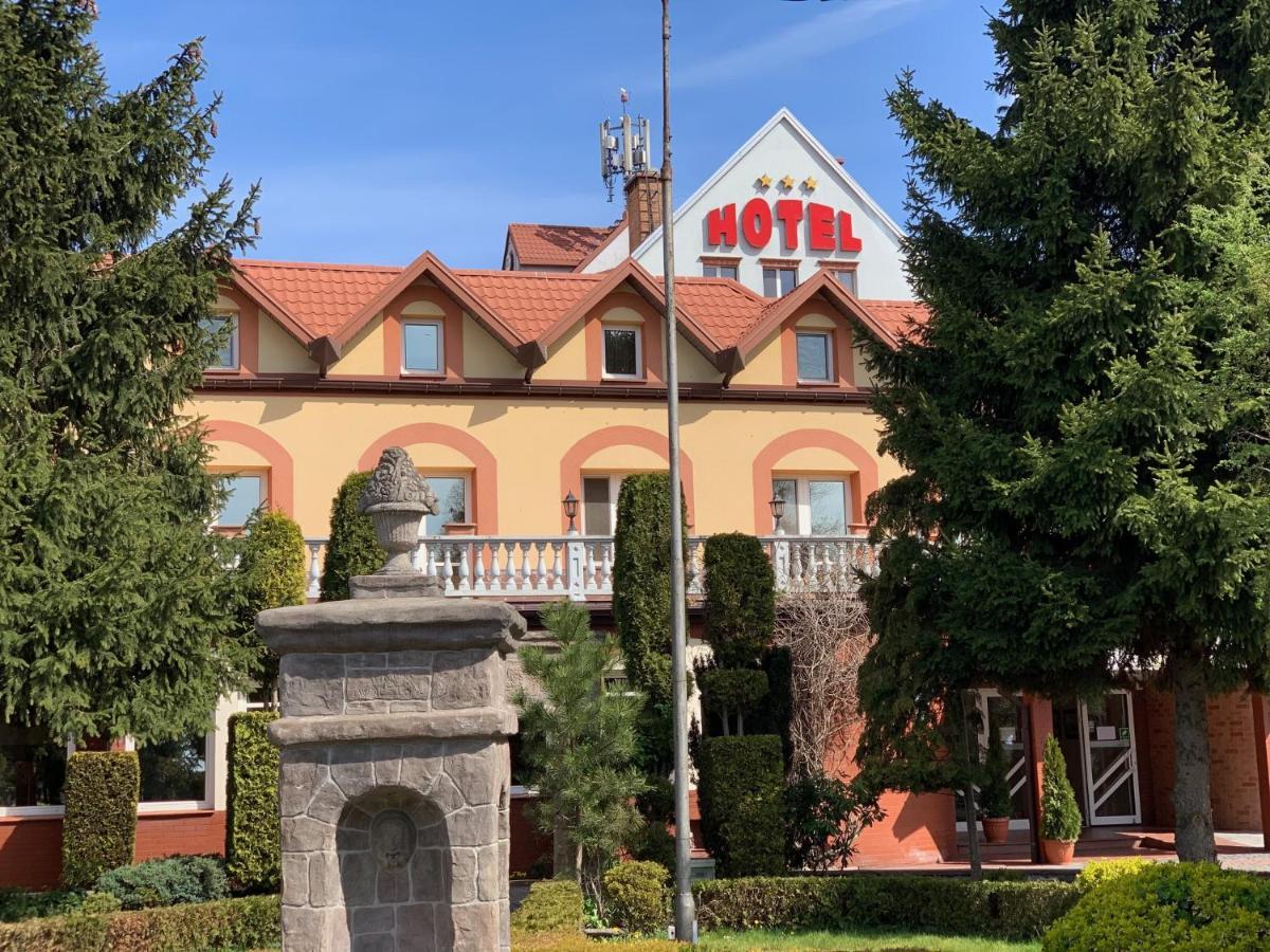 Hotel Nad Pisa Pisz Bagian luar foto